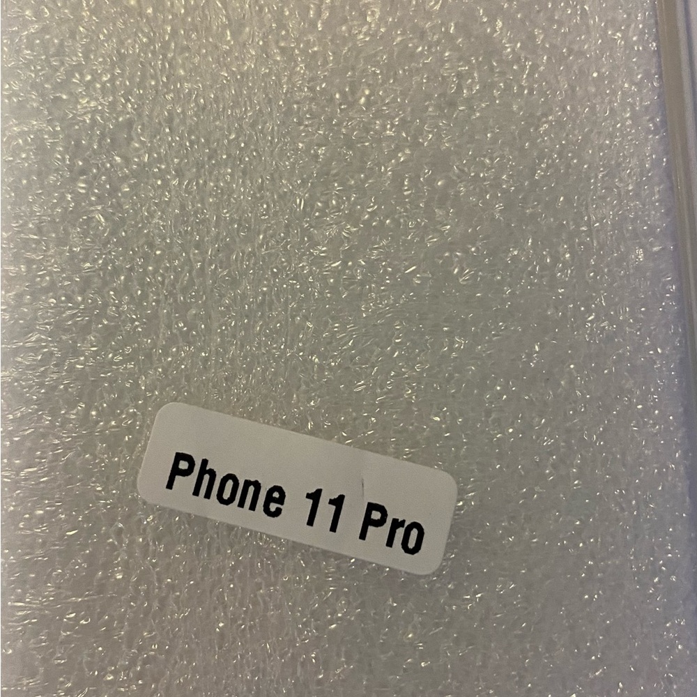 iPhone 11 Pro Cover - Picture 2 of 2